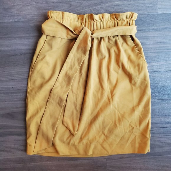 H&M Dark Yellow Mini Skirt - Picture 2 of 7